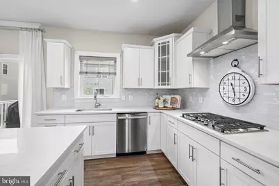 122 Dickenson Drive, Gaithersburg, MD 20878 - Photo 8