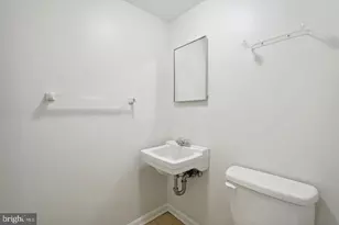 10855 Deborah Dr, Potomac, MD 20854 - Photo 16