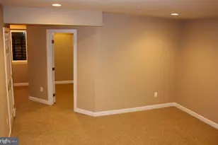 1503 Regent Manor Ct, Silver Spring, MD 20904 - Photo 16