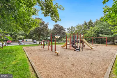 18801 Sparkling Water Drive #8/T-2, Gaithersburg, MD 20879 - Photo 4