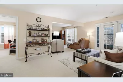 18801 Sparkling Water Drive #8/T-2, Gaithersburg, MD 20879 - Photo 16
