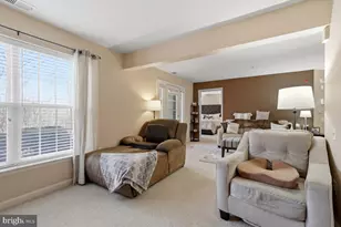 18801 Sparkling Water Dr, Gaithersburg, MD 20879 - Photo 22