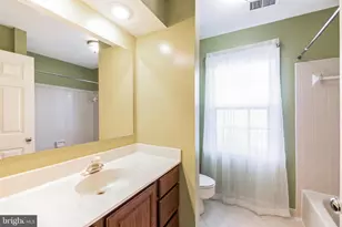 14524 Pebblewood Dr, North Potomac, MD 20878 - Photo 26