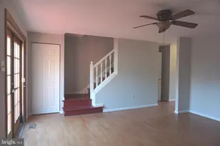 19 Shady Spring Pl, Gaithersburg, MD 20877 - Photo 10