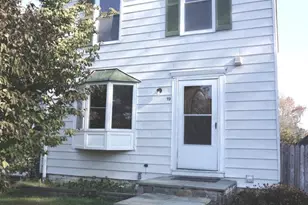 19 Shady Spring Pl, Gaithersburg, MD 20877 - Photo 2