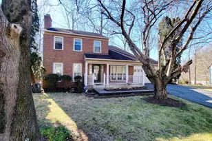 2205 Blue Valley Dr, Silver Spring, MD 20904 - Photo 2