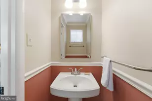 11408 Gilsan St, Silver Spring, MD 20902 - Photo 28