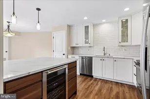 7425 Democracy Blvd, Bethesda, MD 20817 - Photo 10