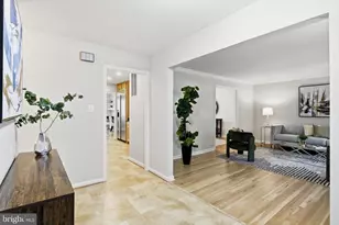 10804 Deborah Dr, Potomac, MD 20854 - Photo 4