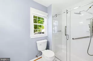 10804 Deborah Dr, Potomac, MD 20854 - Photo 30