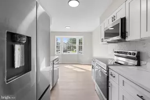 9110 Bobwhite Cir, Gaithersburg, MD 20879 - Photo 14