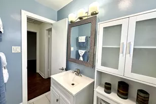 1610 Burris Rd, Rockville, MD 20851 - Photo 16