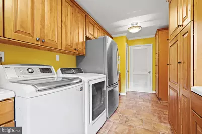 10810 Burbank, Potomac, MD 20854 - Photo 24
