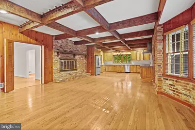 10810 Burbank, Potomac, MD 20854 - Photo 14