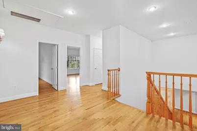 10810 Burbank, Potomac, MD 20854 - Photo 40