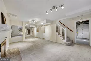 5805 Roosevelt St, Bethesda, MD 20817 - Photo 38
