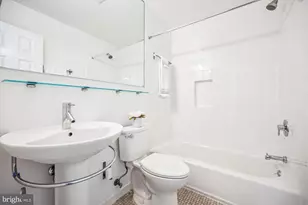 6705 Hillandale Rd, Chevy Chase, MD 20815 - Photo 18