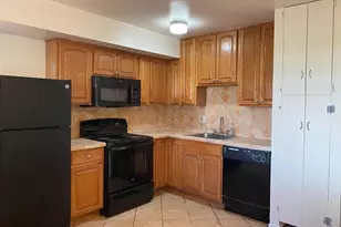 12909 Chathlake Ln, Silver Spring, MD 20904 - Photo 4