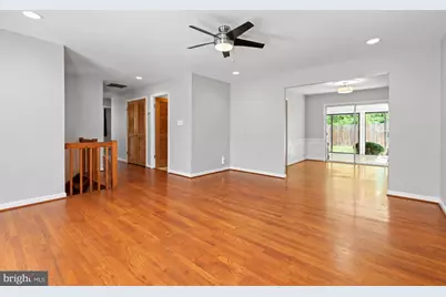 9805 Raleigh Tavern Court, Bethesda, MD 20814 - Photo 8