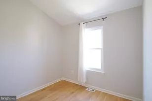 9423 Fields Rd, Gaithersburg, MD 20878 - Photo 16