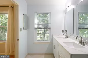 9423 Fields Rd, Gaithersburg, MD 20878 - Photo 40