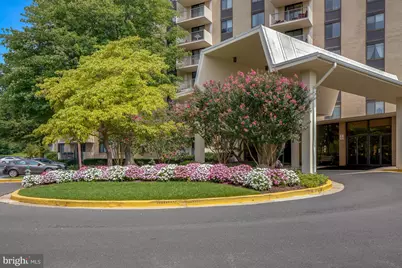 7420 Westlake Terrace #1206, Bethesda, MD 20817 - Photo 4