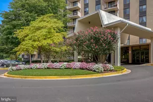 7420 Westlake Terrace, Bethesda, MD 20817 - Photo 4