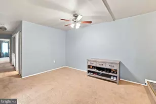 402 Girard St, Gaithersburg, MD 20877 - Photo 6