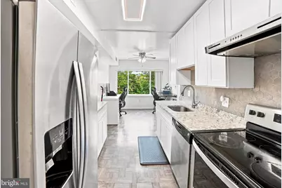 402 Girard Street #9, Gaithersburg, MD 20877 - Photo 4
