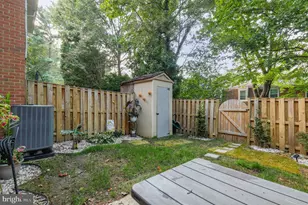 24 Goodport Ln, Gaithersburg, MD 20878 - Photo 28