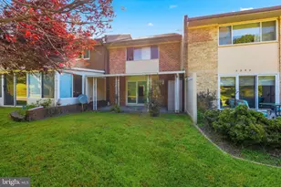 3254 Gleneagles Dr, Silver Spring, MD 20906 - Photo 2
