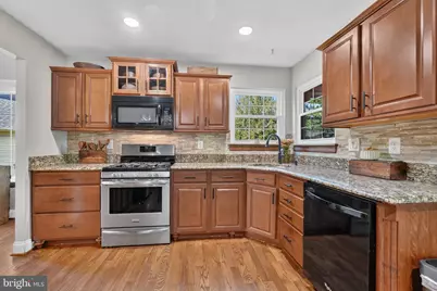 9401 Primrose View Court, Gaithersburg, MD 20882 - Photo 16