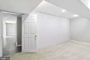 12408 Triple Crown, Gaithersburg, MD 20878 - Photo 40
