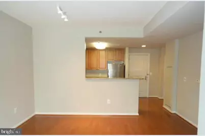11700 Old Georgetown Road #207, North Bethesda, MD 20852 - Photo 4