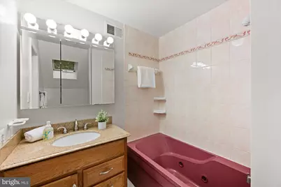 11200 Angus Place, Potomac, MD 20854 - Photo 18