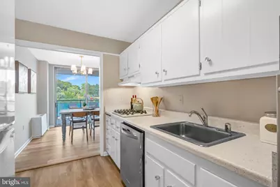 10500 Rockville Pike #627, North Bethesda, MD 20852 - Photo 6