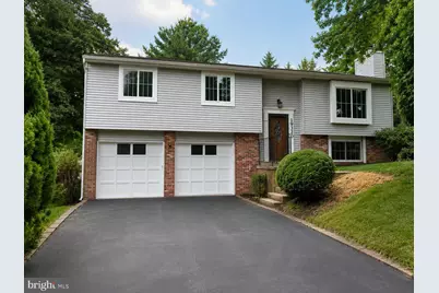 19320 Poinsetta Court, Gaithersburg, MD 20879 - Photo 1