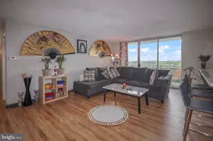 7333 New Hampshire Ave, Takoma Park, MD 20912 - Photo 2