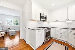 4214 Matthews Ln, Kensington, MD 20895 - Photo 10