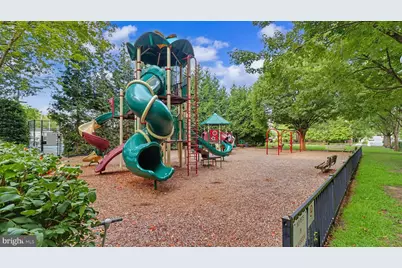629 Chestnut Hill Mews, Gaithersburg, MD 20878 - Photo 56