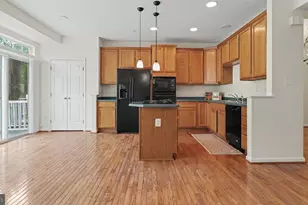 629 Chestnut Hill Mews, Gaithersburg, MD 20878 - Photo 12