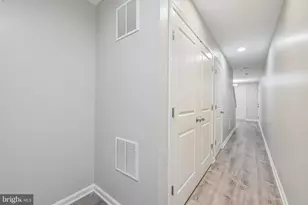 22504 Phillips St, Clarksburg, MD 20871 - Photo 10