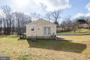 15611 Twin Valley Ct, Silver Spring, MD 20906 - Photo 8