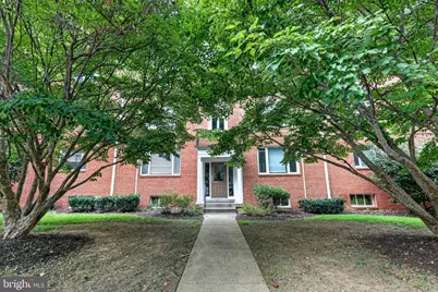 10406 Montrose Avenue #101, Bethesda, MD 20814 - Photo 2