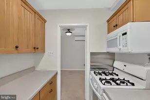 10406 Montrose Ave, Bethesda, MD 20814 - Photo 4