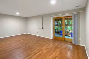10642 Tuppence Ct, Rockville, MD 20850 - Photo 18