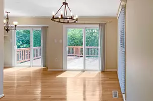 10642 Tuppence Ct, Rockville, MD 20850 - Photo 4