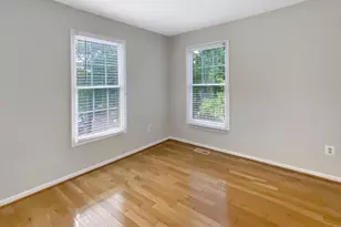 10642 Tuppence Ct, Rockville, MD 20850 - Photo 16