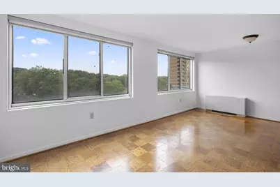 10201 Grosvenor Place #1008, Rockville, MD 20852 - Photo 4