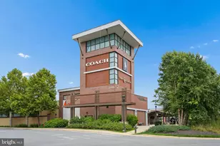 14301 Byrne Park Dr, Clarksburg, MD 20871 - Photo 92